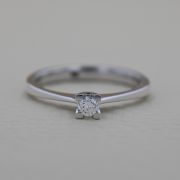 Inel de logodna din aur alb 18k, cu briliant