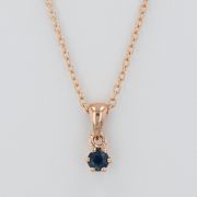 Lant cu pandantiv, aur roz 18k cu safir