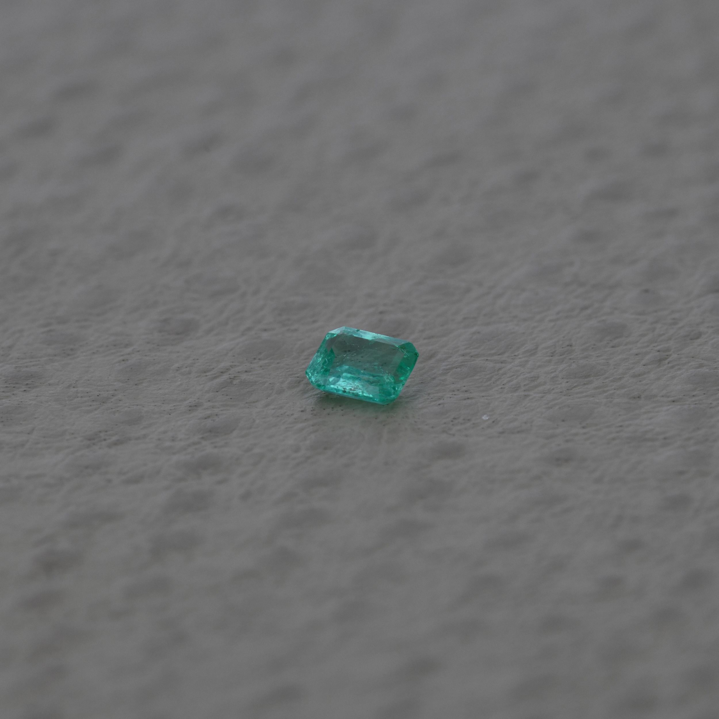 Smarald 0,37 ct., Columbia, certificare ALGT Antwerp