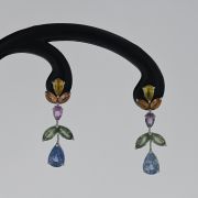 Cercei din aur alb 18k, 4,14 grame, cu safire multicolore