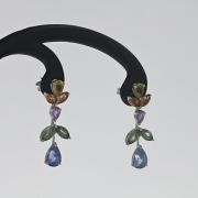 Cercei din aur alb 18k, 4,14 grame, cu safire multicolore