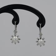 Cercei cu diamante si perle