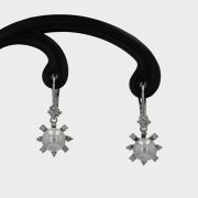 Cercei cu diamante si perle