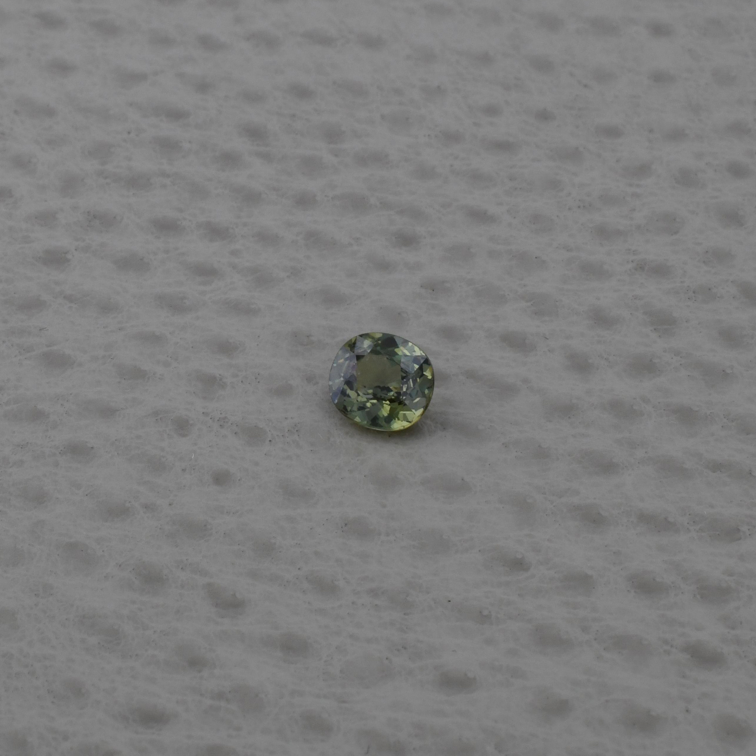 Granat 1,20 ct., certificare GIL Thailanda