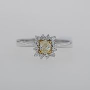 Inel din aur alb 18k cu diamante, 2,54 grame