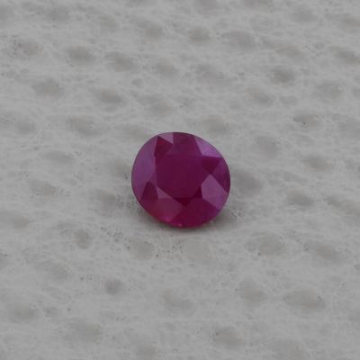 Rubin 1,51 ct., Burma(Myanmar), certificare GC Thailanda