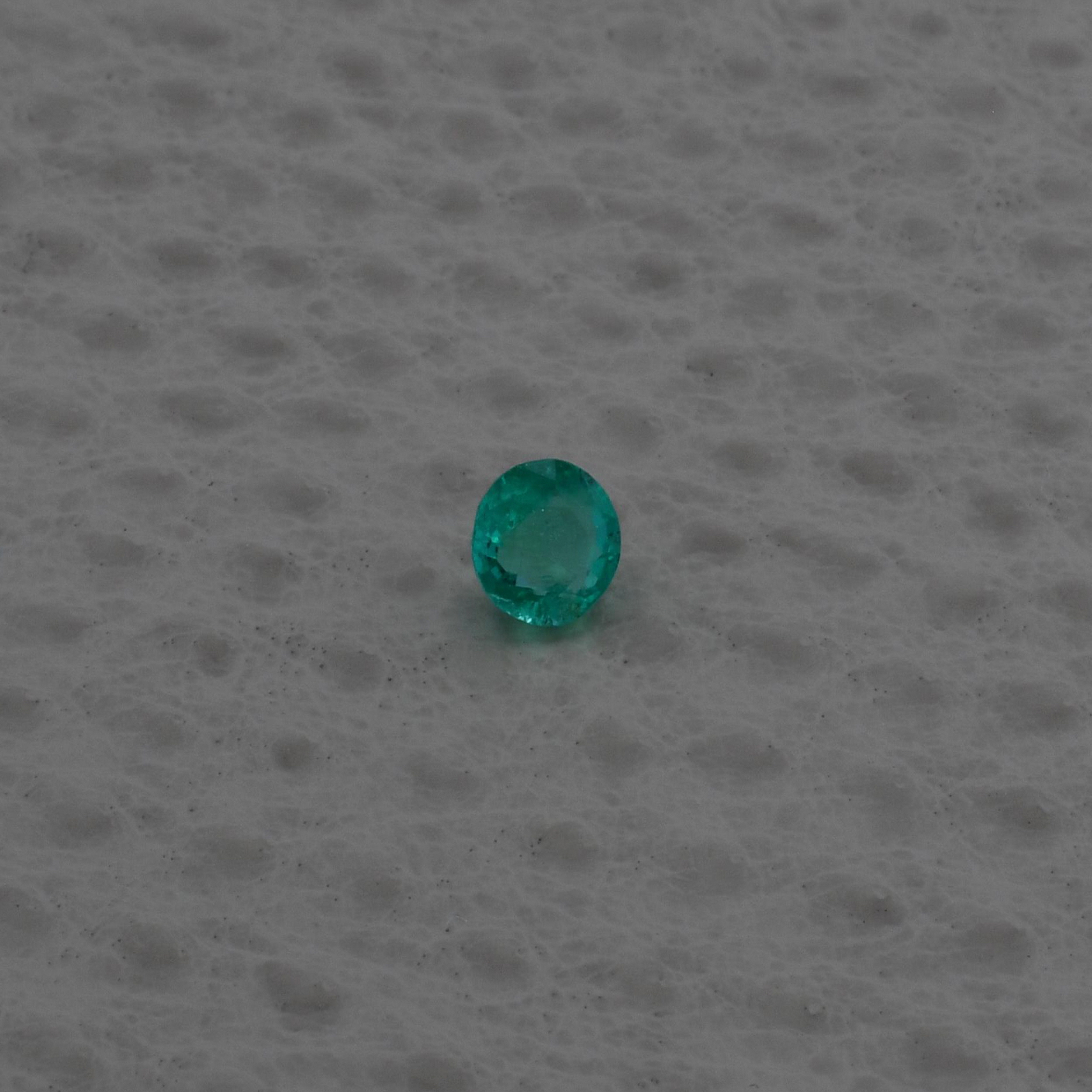 Smarald 0,56 ct., Columbia, certificare ALGT Antwerp