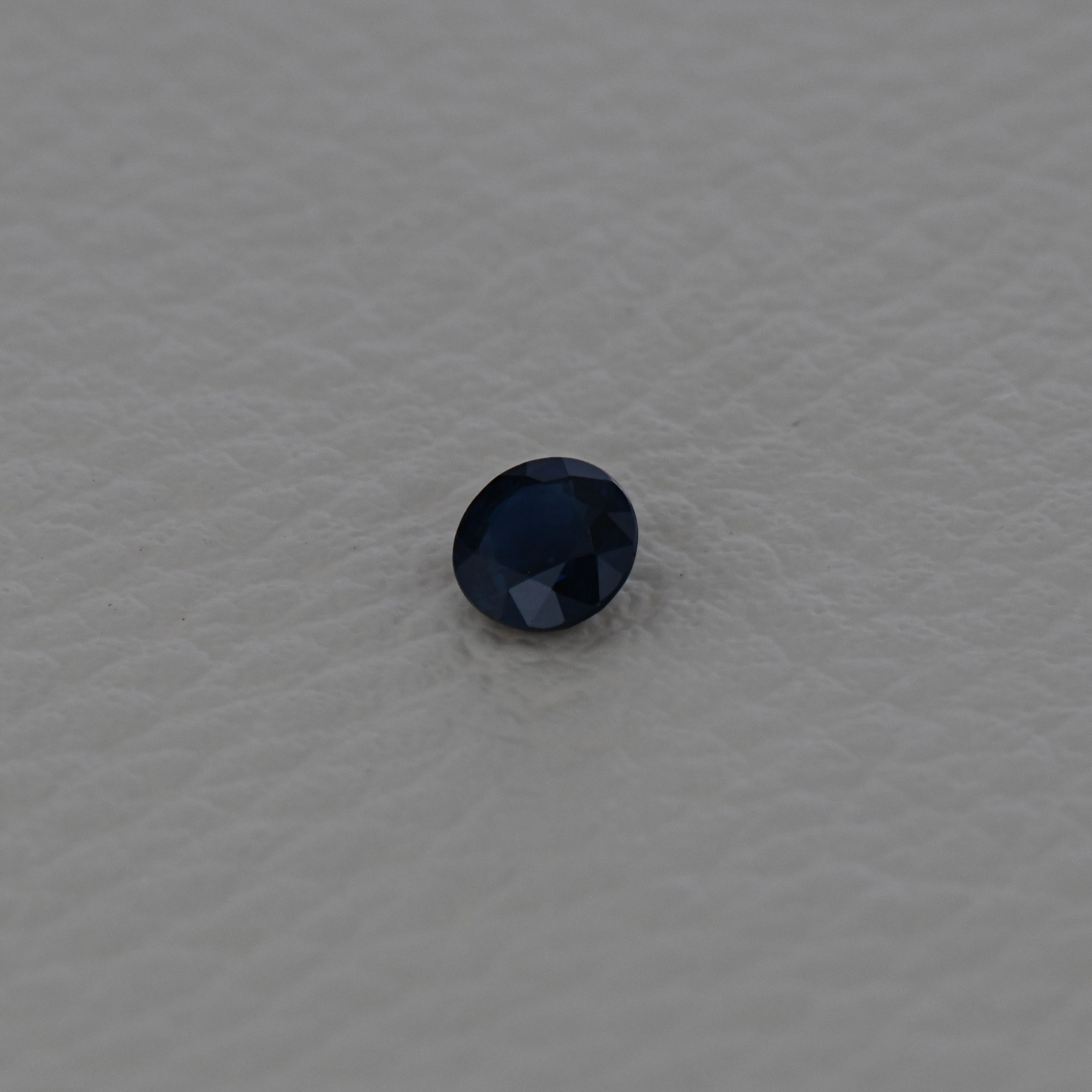 Safir 0,70 Ct., Magmatic, Australia, Neincalzit, Certificare ALGT Antwerp Sku